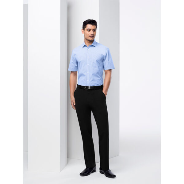 S812MS_Worn_BlueWhite