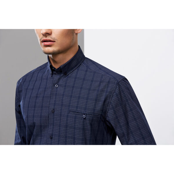 S820ML_Worn-Zoom_Ink